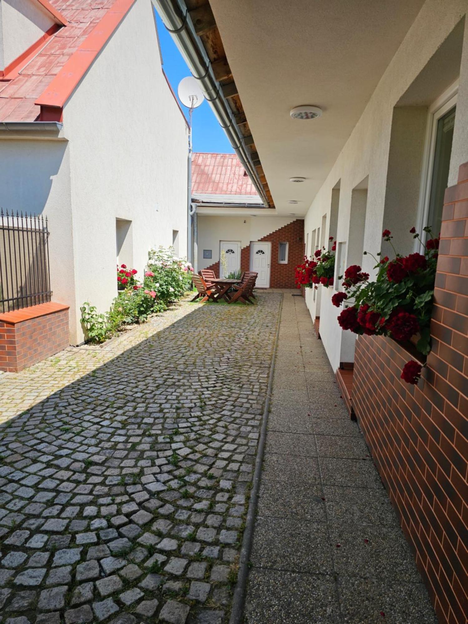 Ferienwohnung Olomouc New3 Exterior foto